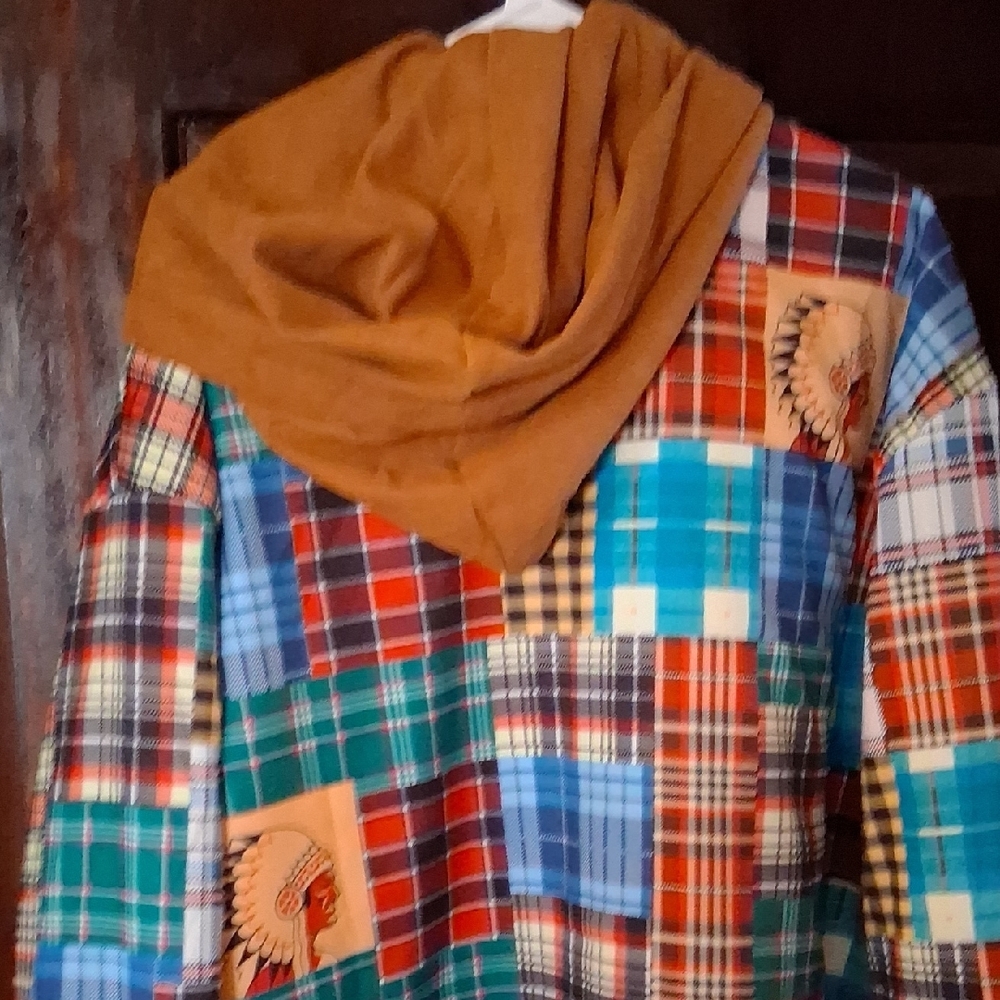 Plaid Patchwork Hooded Jacket in Multicolor - Picture 12 of 15